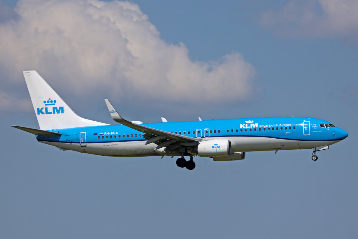 KLM Royal Dutch Airlines, PH-BGA, Boeing B737-8K2, msn: 37593/2569,  Tureluur / Redshan , 20.Mai 2023, AMS Amsterdam, Netherlands.