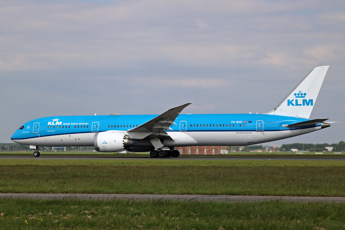 KLM Royal Dutch Airlines, PH-BHD, Boeing B787-9, msn: 38763/381,  Bougainville / Bougainvillea , 20.Mai 2023, AMS Amsterdam, Netherlands.