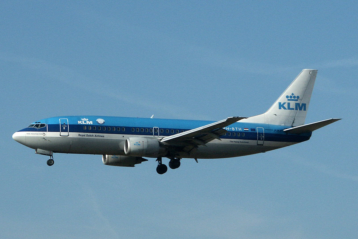 KLM Royal Dutch Airlines, PH-BTH, Boeing 737-306,  Fernao de Magelhaes , 11.Juni 2003, ZRH Zürich, Switzerland.