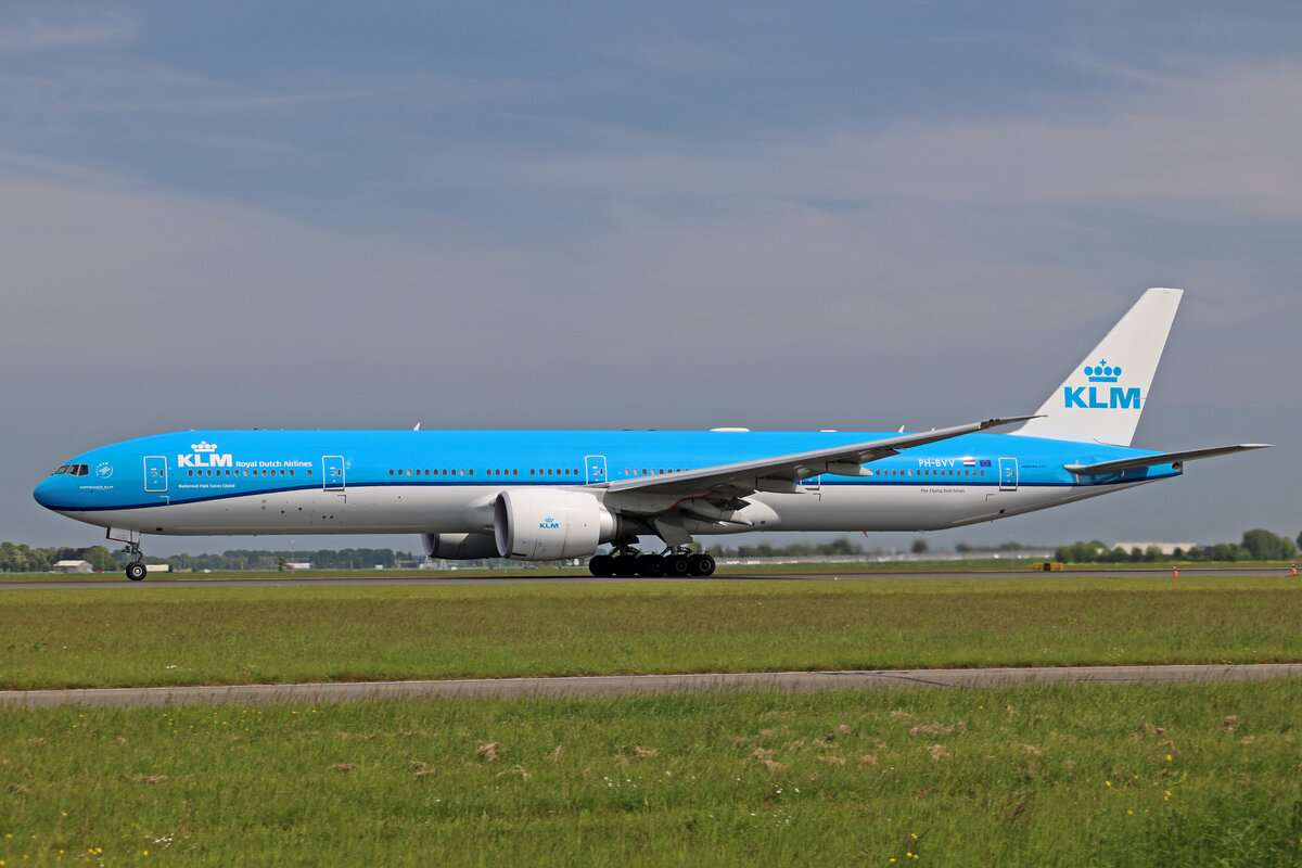 KLM Royal Dutch Airlines, PH-BVV, Boeing B777-306ER, msn: 66888/1681,  Nationaal Park Cocos Island / Cocos Island National Park , 18.Mai 2023, AMS Amsterdam, Netherlands.