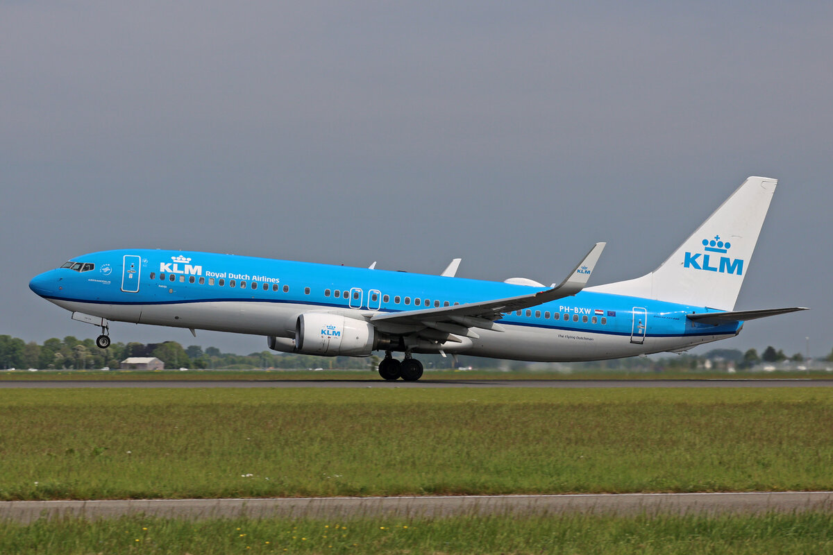 KLM Royal Dutch Airlines, PH-BXW, Boeing B737-8K2, msn: 30360/2467,  Patrijs / Partridge , 18.Mai 2023, AMS Amsterdam, Netherlands.