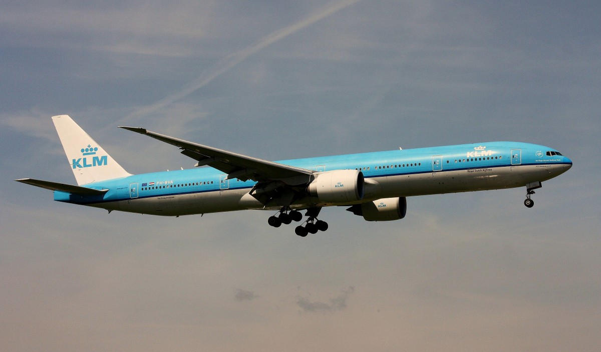 KLM Royal Dutch Airlines,PH-BVA,(c/n 35671),Boeing 777-306(ER),17.05.2014,AMS-EHAM,Amsterdam-Schiphol,Niederlande