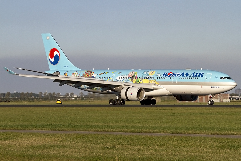 Korean Air, HL8211, Airbus, A330-223, 06.10.2013, AMS, Amsterdam, Netherland




