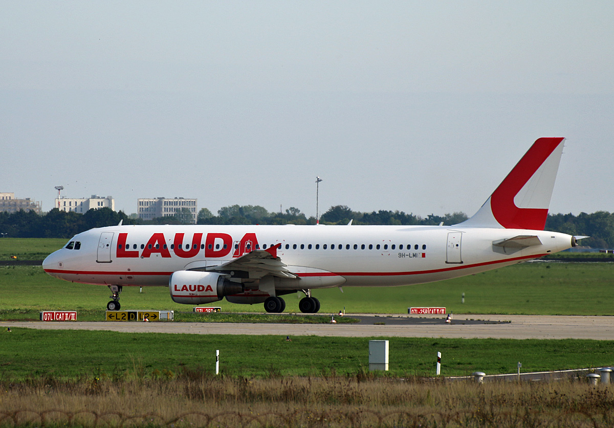 Lauda Europe, Airbus A 320-214, 9H-LMI, BER, 26.09.2021