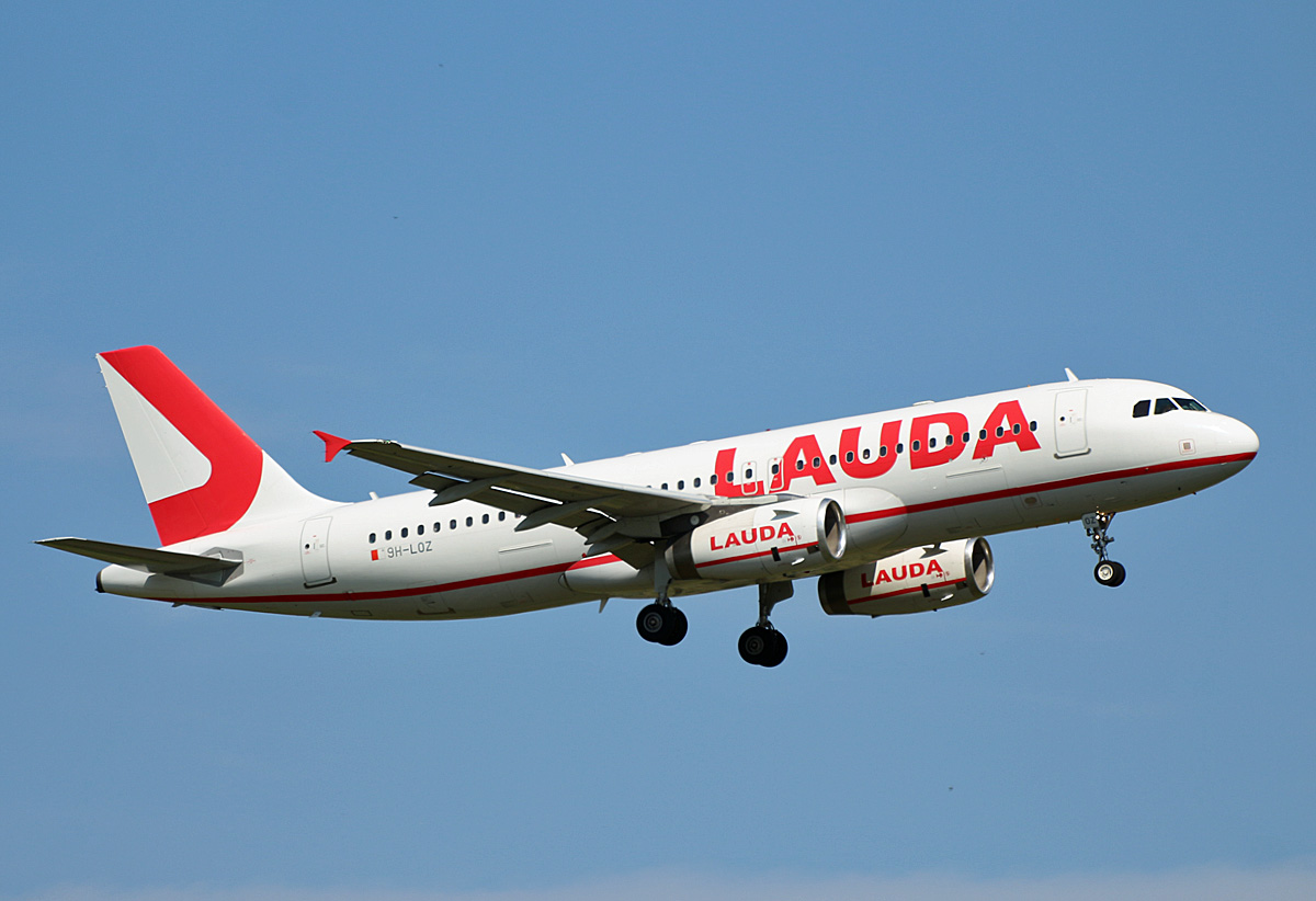Lauda Europe, Airbus A 320-232 9H-LOZ, BER, 11.07.2021
