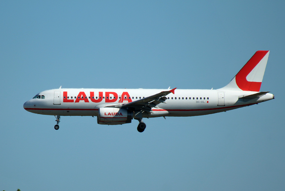 Lauda Europe, Airbus A 320-232, 9H-IHL, BER, 21.06.2022