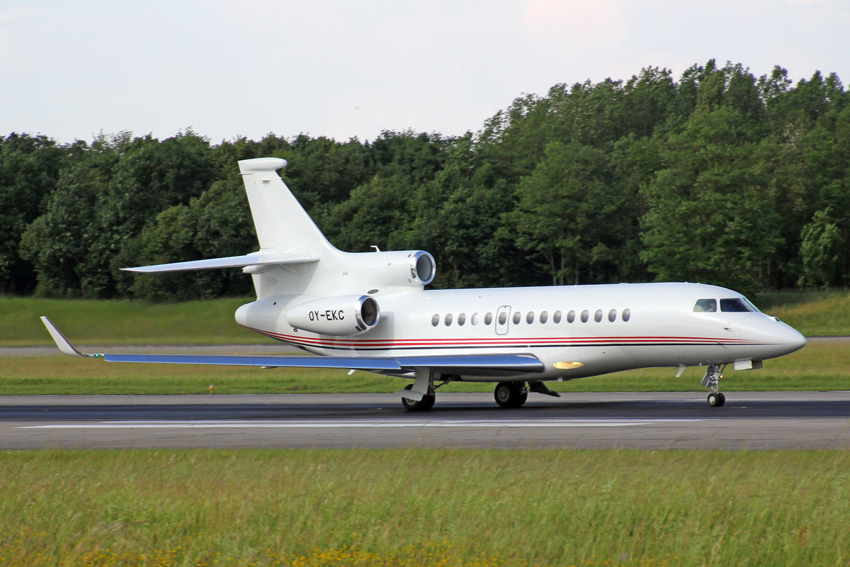 Lego System, OY-EKC, Dassault Falcon 7X, 29.Mai 2017, BSL Basel, Switzerland.