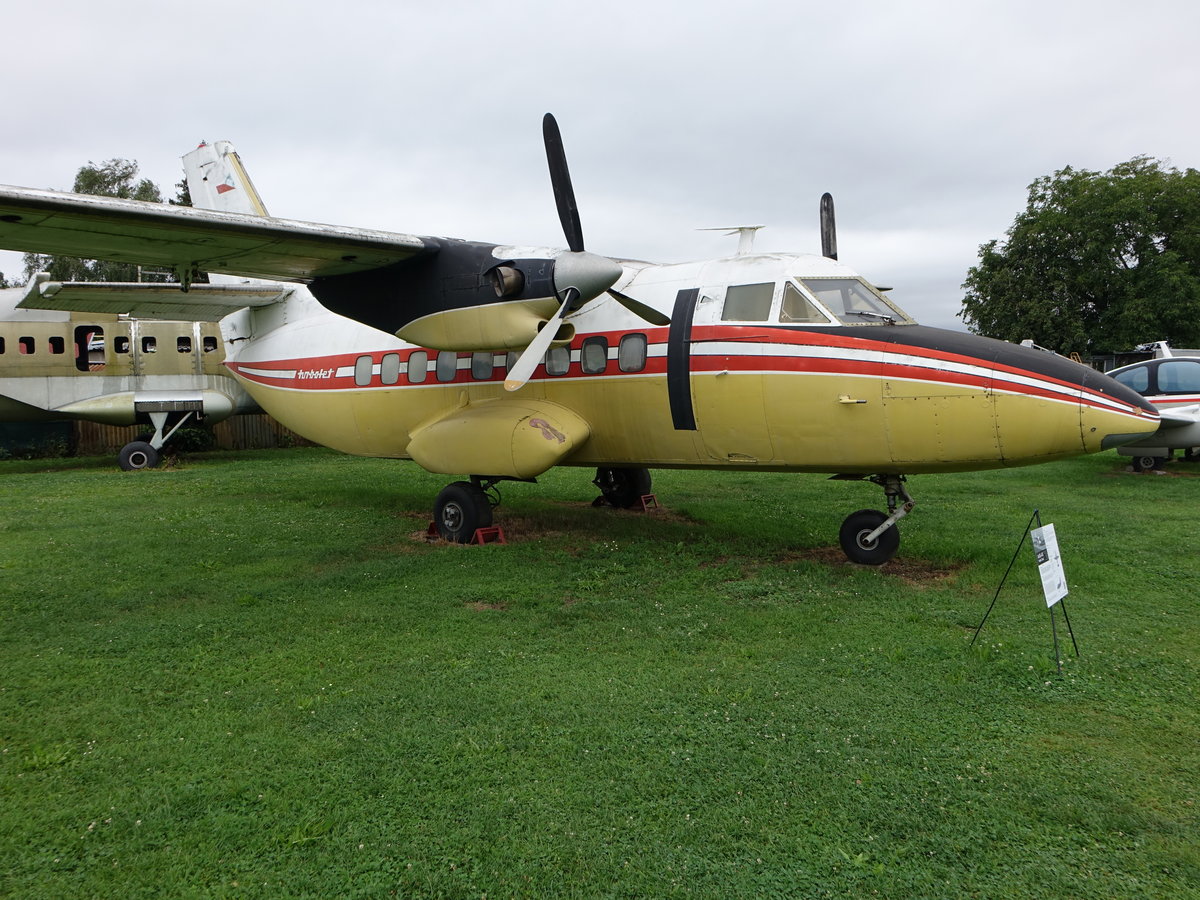 Let XL-410, 2 Pratt & Whitney Canada PT-6A 27 Triebwerke, 2 X 526 KW,Kennung OK-ZKA, Letecka Museum Kunovice (04.08.2020)