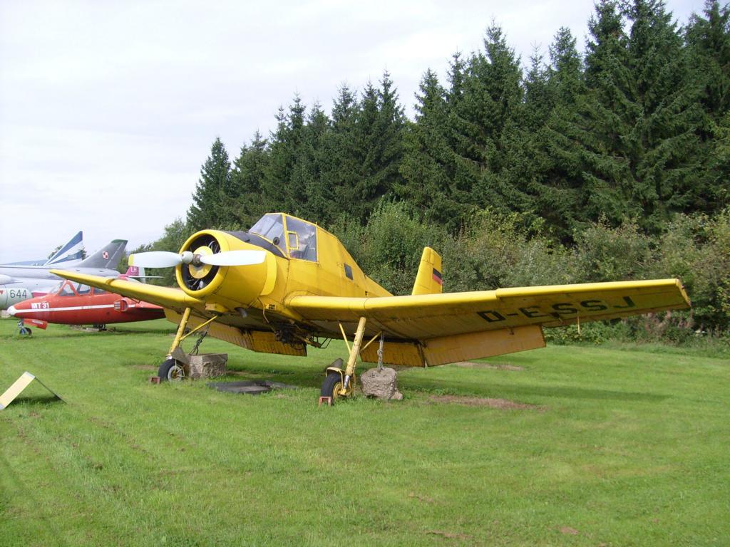 LET Z-37 Cmelak (D-ESSJ) in der Flugausstellung Junior bei Hermeskeil (02.09.2008)