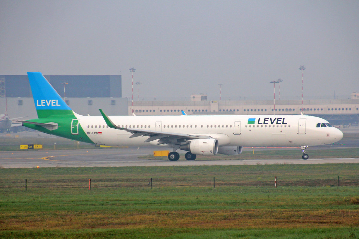 Level Austria, OE-LCN, Airbus A321-211, msn: 6454, 16.Oktober 2018, MXP Milano-Malpensa, Italy.