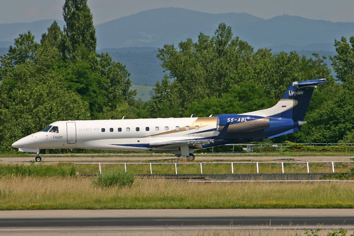 Linxair Business, S5-ABL, Embraer Legacy 600, msn: 14501008, 21.Juni 2008, BSL Basel - Mühlhausen, Switzerland.