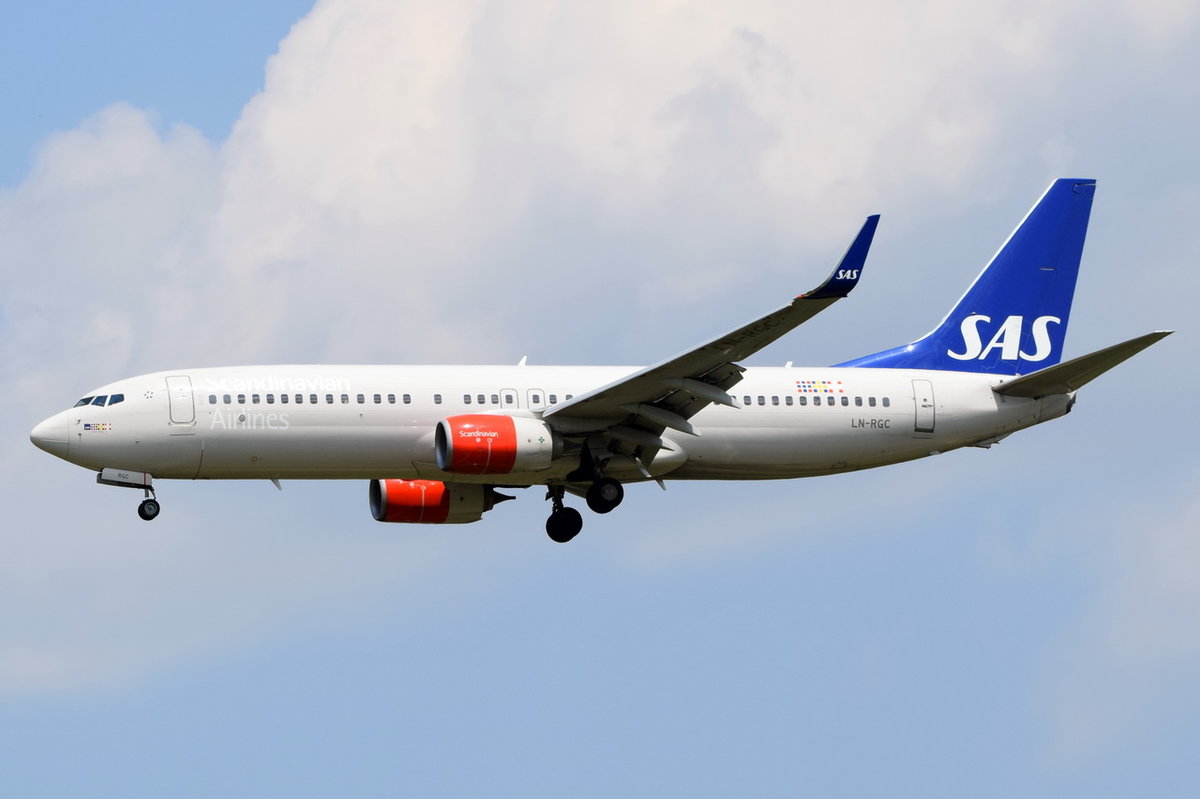 LN-RGC SAS Scandinavian Airlines Boeing 737-86N(WL)  , MUC , 20.06.2017