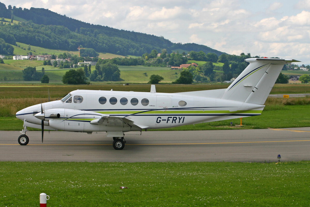 London Executive Aviation, G-FRYI, Beechcraft B-200 Super King Air, msn: BB-210, 13.Juni 2008, BRN Bern, Switzerland.