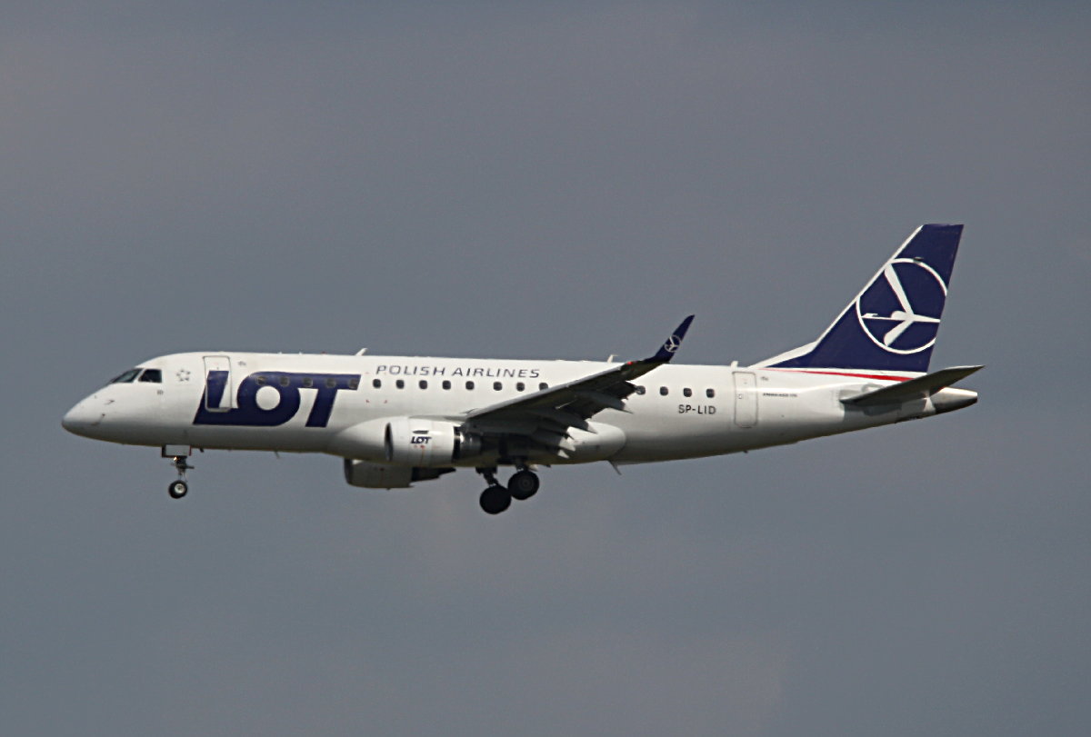 LOT, ERJ-175STD, SP-LID, BER, 08.06.2026