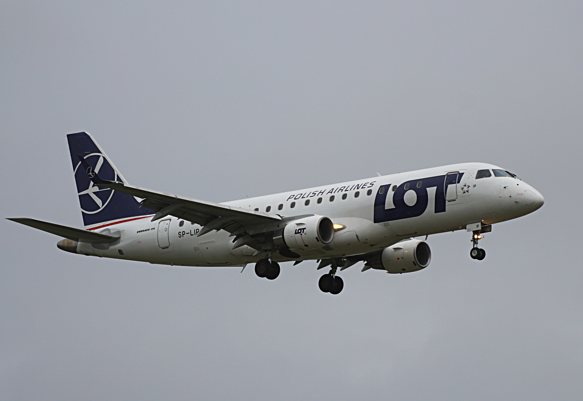 LOT, ERJ-175STD, SP-LIP, BER, 10.10.2025