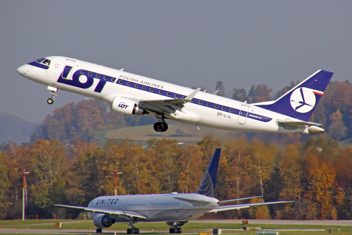 LOT Polish Airlines, SP-LIL, Embraer ERJ-175LR, msn: 17000306, 03.November 2017, ZRH Zürich.