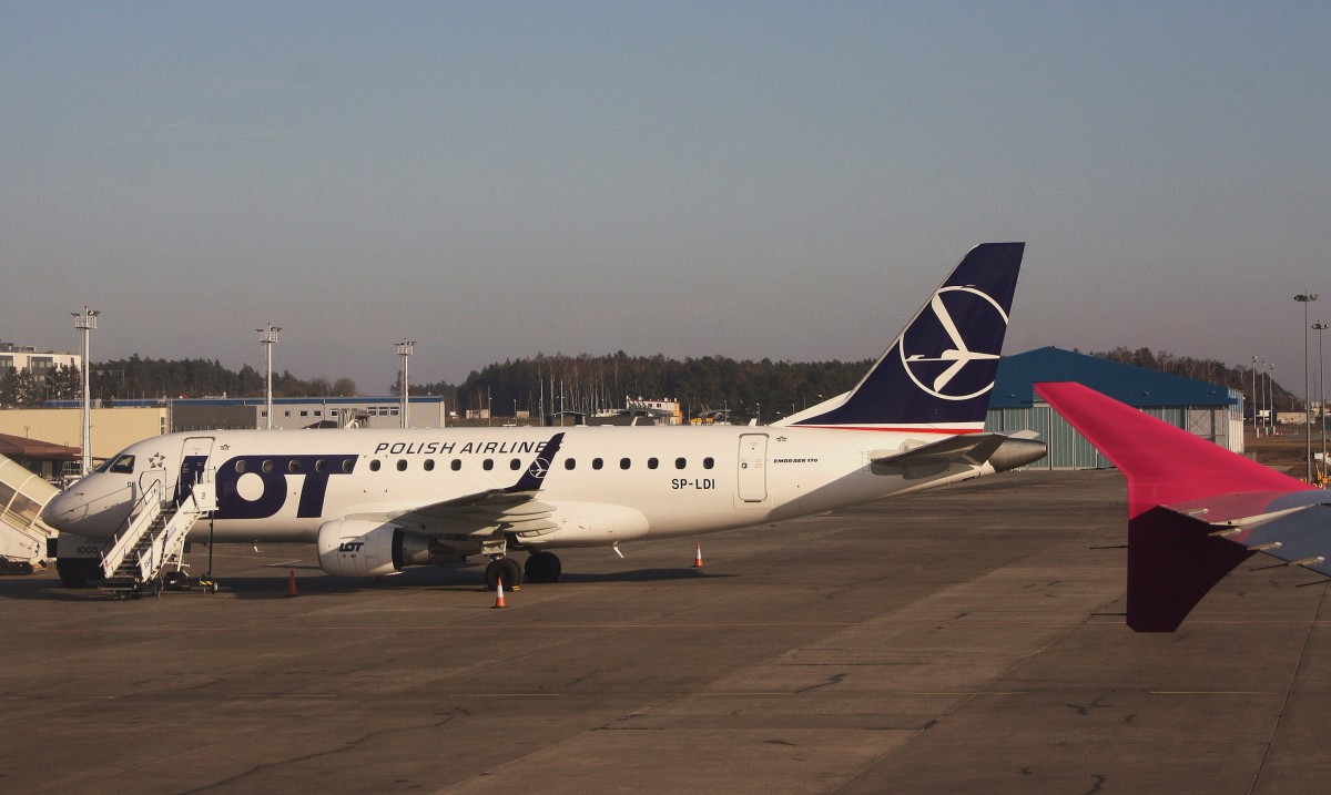 LOT Polish Airlines,SP-LDI,(c/n17000073),Embraer ERJ-170-100,09.03.2014,EPGD-GDN,Gdansk,Polen