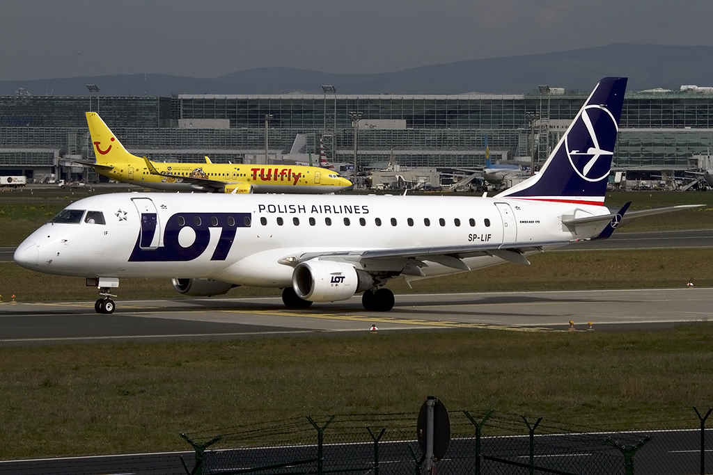 LOT, SP-LIF, Embraer, ERJ-175, 02.05.2015, FRA, Frankfurt, Germany 





