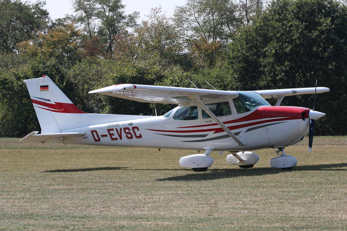 LSC Bayer Leverkusen, Reims Aviation Reims-Cessna F172P Skyhawk, D-EVSC. Flugplatzfest 60 Jahre Flugplatz Leverkusen Am Kurtekotten (EDKL), 31.08.2019.