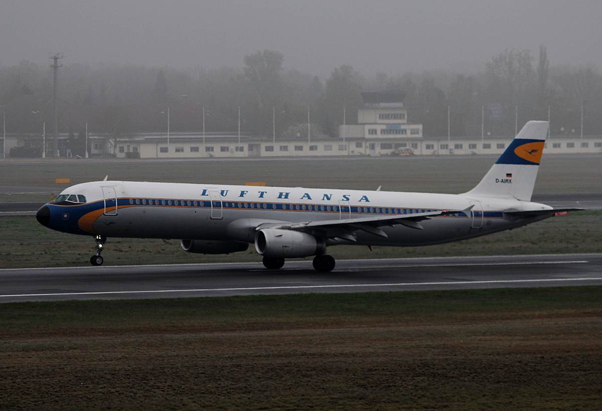 Lufthansa A 321-131 D-AIRX beim Start in Berlin-Tegel am 12.04.2014