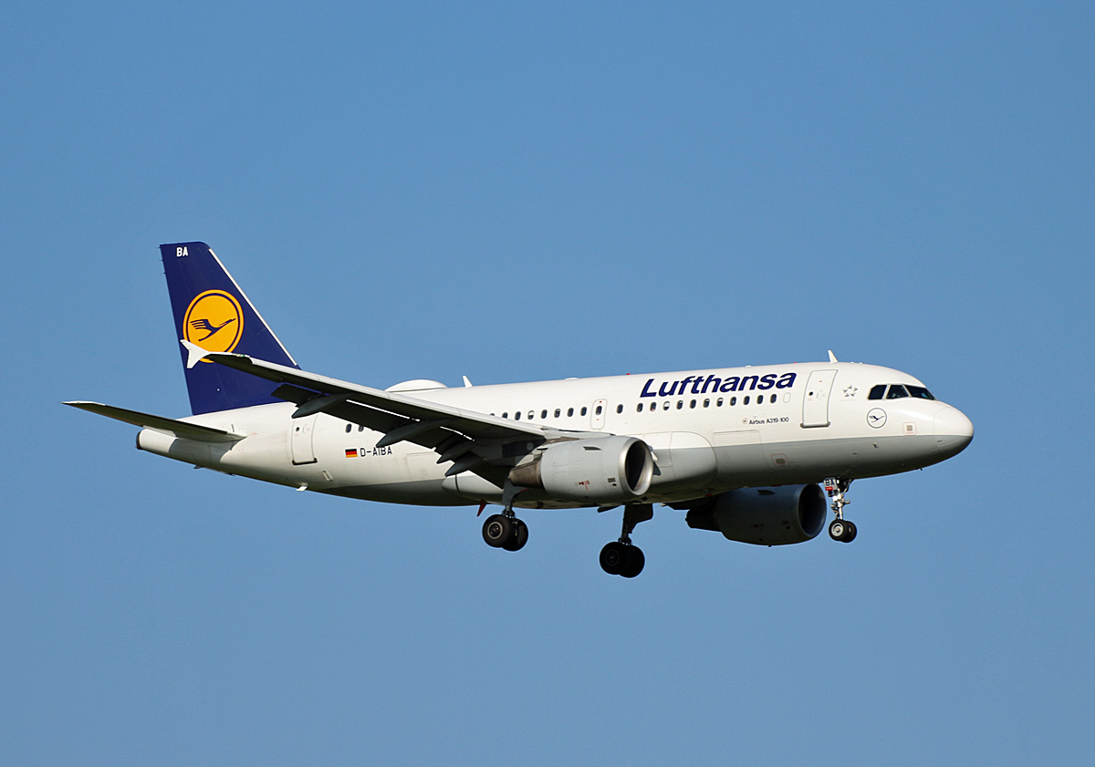 Lufthansa, Airbus A 319-112, D-AIBA, BER, 26.09.2021