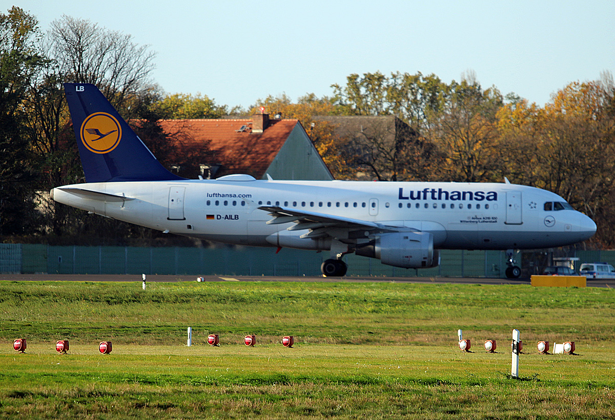 Lufthansa, Airbus A 319-114, D-AILB  Wittenberg/Lutherstadt , TXL, 30.10.2017