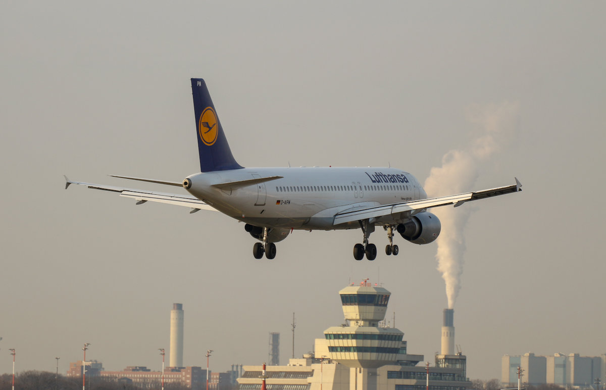 Lufthansa, Airbus A 320-211, D-AIPM  Troisdorf , TXL, 17.02.2019