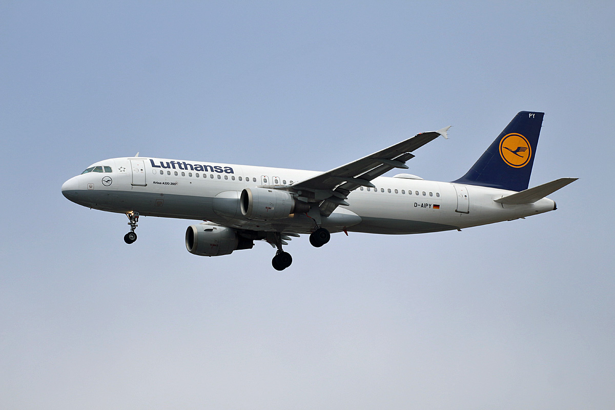 Lufthansa, Airbus A 320-211, D-AIPY, TXL, 19.01.2020