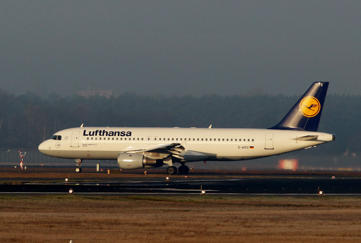Lufthansa, Airbus A 320-211, D-AIPZ   Erfurt , TXL, 26.03.2017