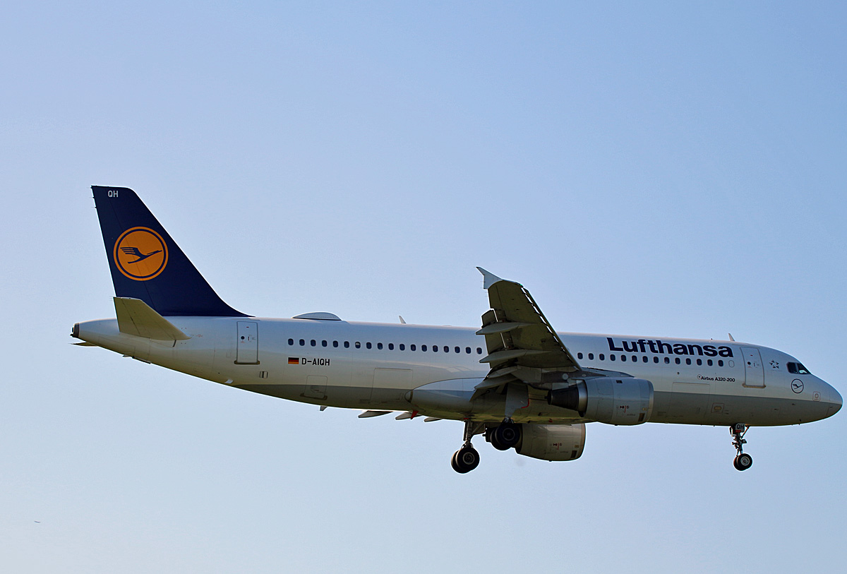 Lufthansa, Airbus A 320-211, D-AIQH, TXL, 19.09.2019