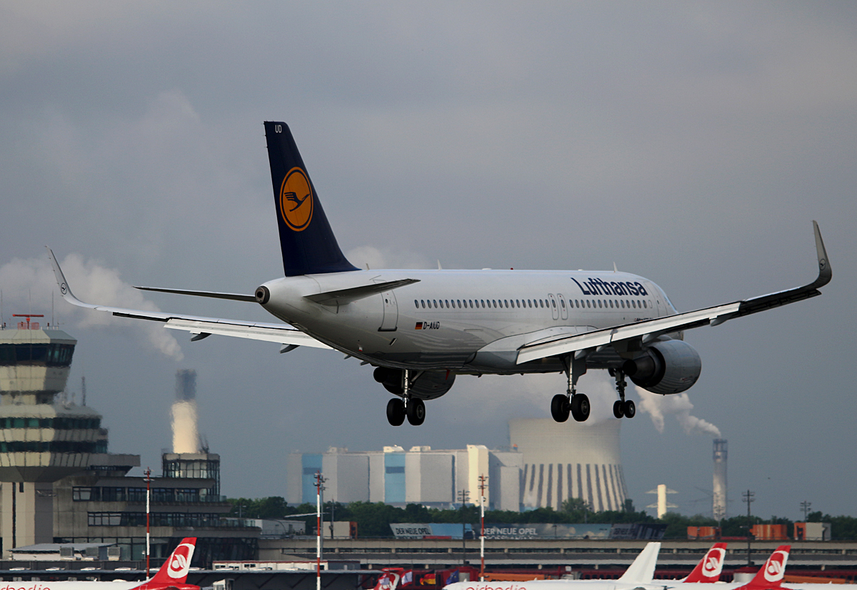 Lufthansa, Airbus A 320-214, D-AIUD, TXL, 25.05.2017