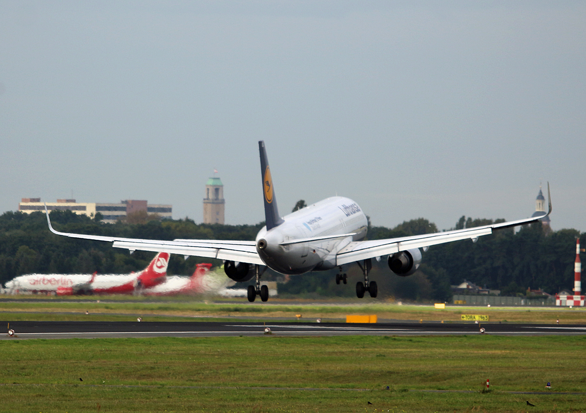 Lufthansa, Airbus A 320-214, D-AIUQ, TXL, 12.09.2017