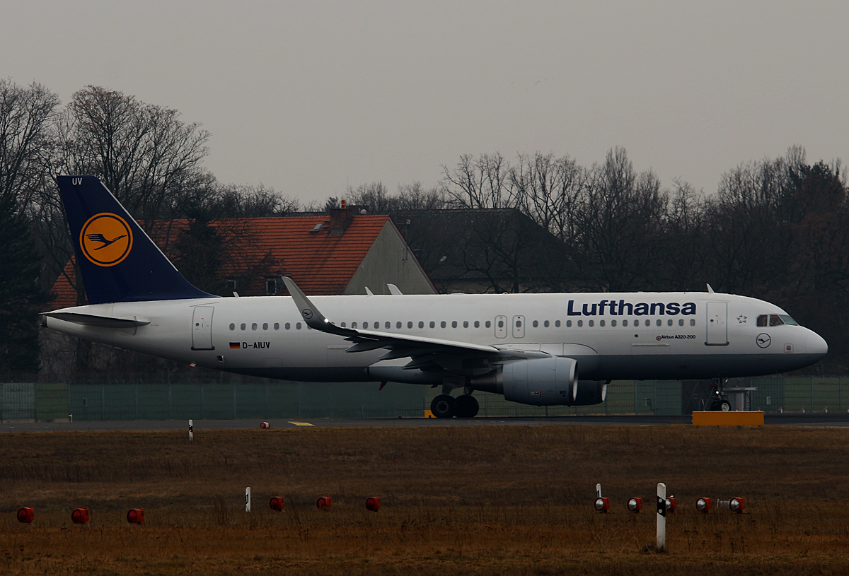 Lufthansa, Airbus A 320-214, D-AIUV, TXL, 19.,02.2017