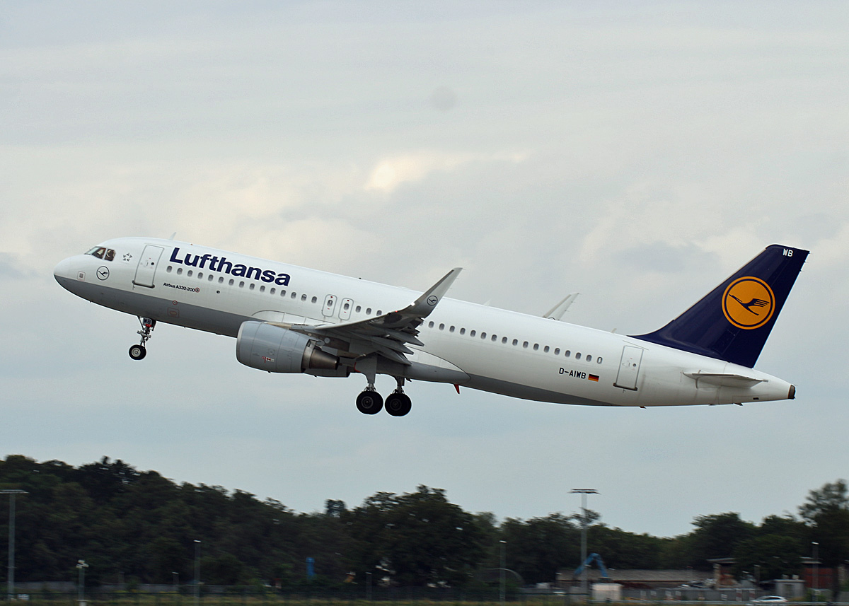 Lufthansa, Airbus A 320-214, D-AIWB, BER, 19.08.2021