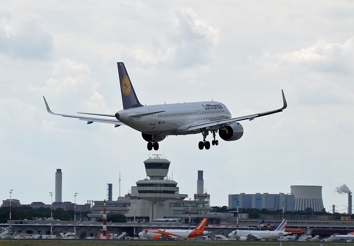 Lufthansa, Airbus A 320-271N, D-AINF, TXL, 03.07.2020