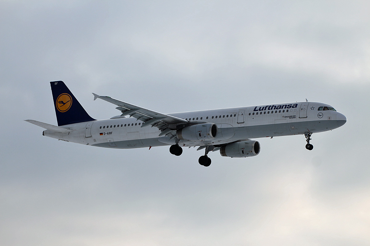 Lufthansa, Airbus A 321-131, D-AIRF  Kempten , BER, 20.01.2024