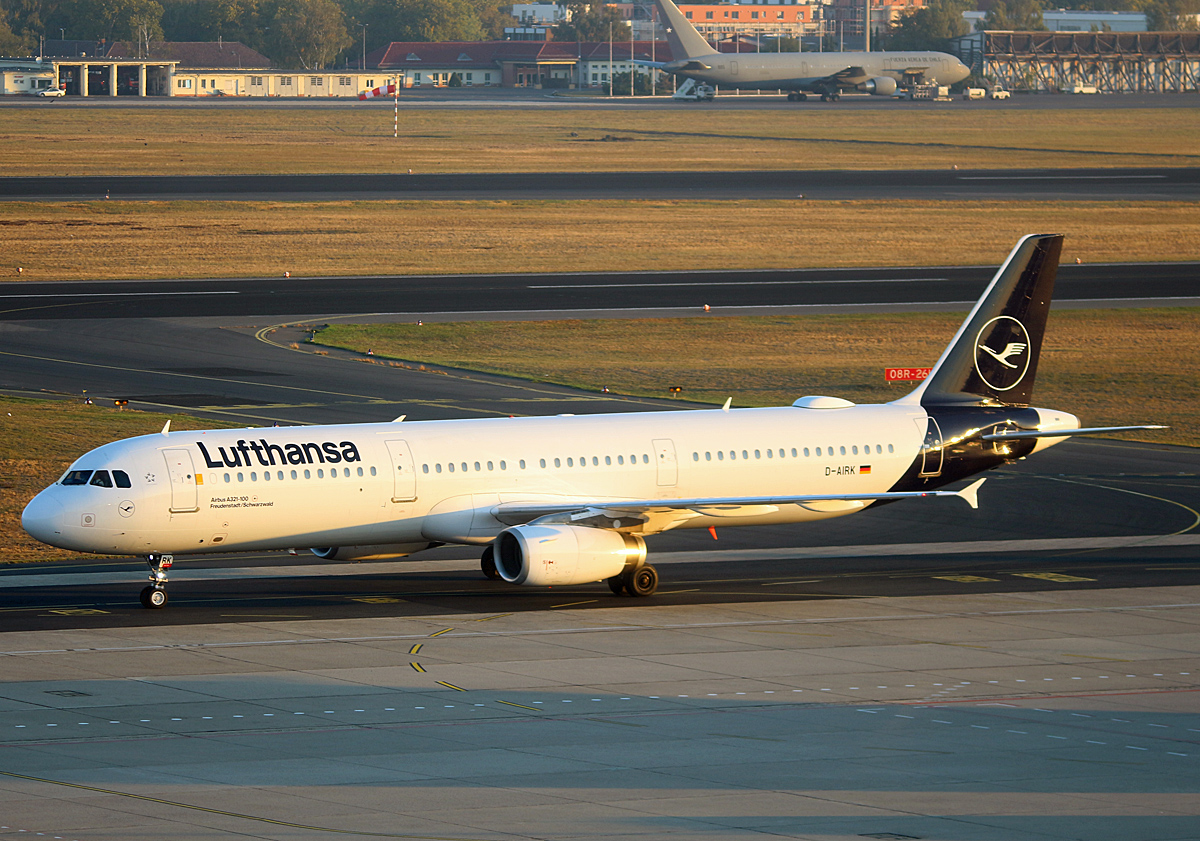 Lufthansa, Airbus A 321-131, D-AIRK  Freudenstadt/Schwarzwald , TXL, 11.10.2018