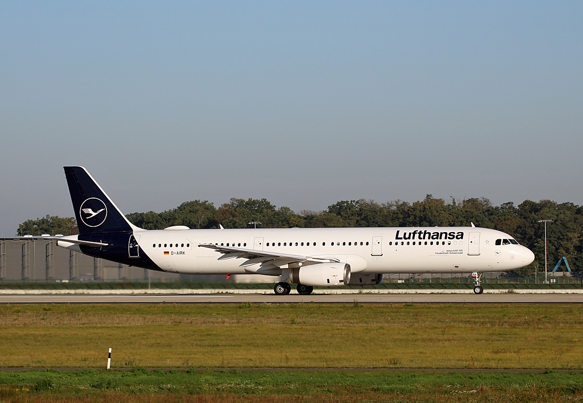 Lufthansa, Airbus A 321-131, D-AIRK  Freudenstadt/Schwarzwald , BER, 09.10.2021