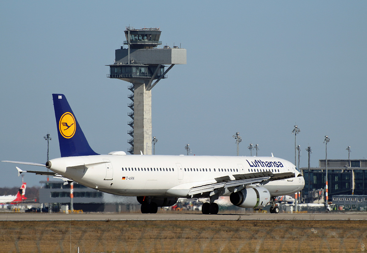 Lufthansa, Airbus A 321-131, D-AIRN  Kaiserslautern , BER, 28.02.2023