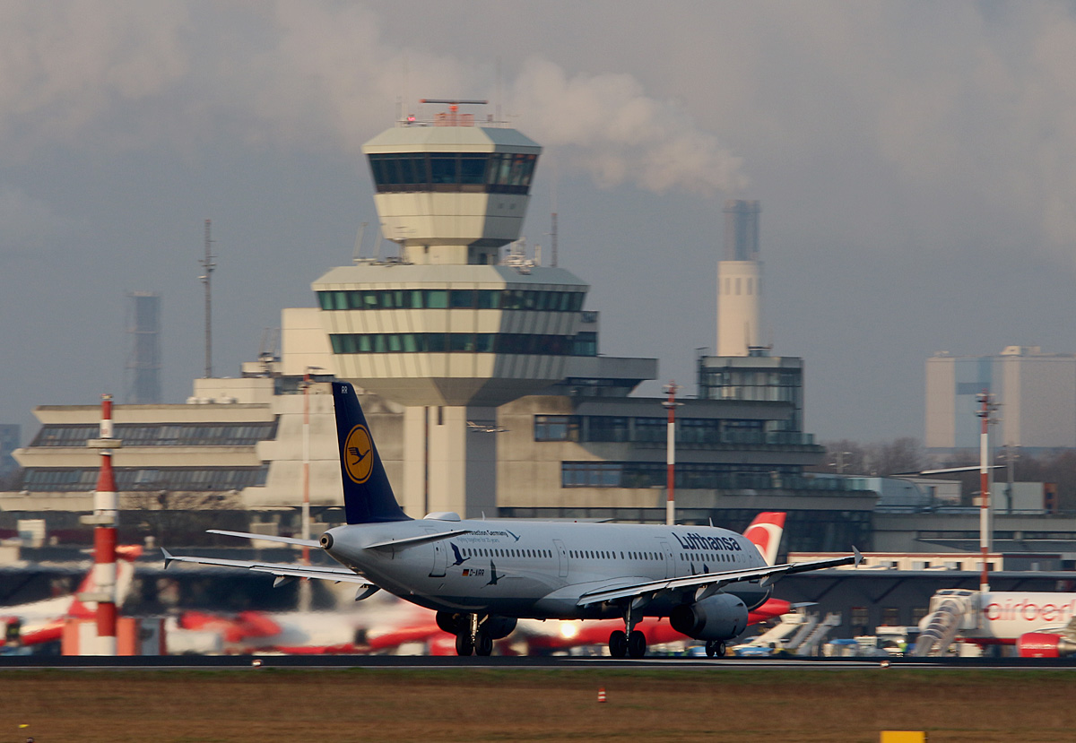 Lufthansa, Airbus A 321-131, D-AIRR  Wismar , TXL, 02.04.2017