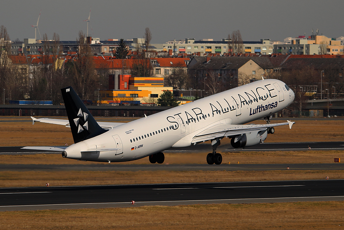 Lufthansa, Airbus A 321-131, D-AIRW  Heilbronn , TCL, 04.03.2017