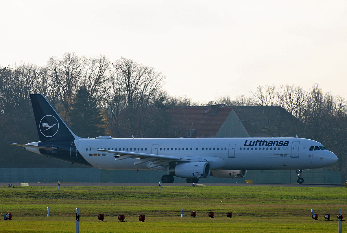Lufthansa, Airbus A 321-231, D-AIDH  Hildesheim , TXL, 30.11.2019