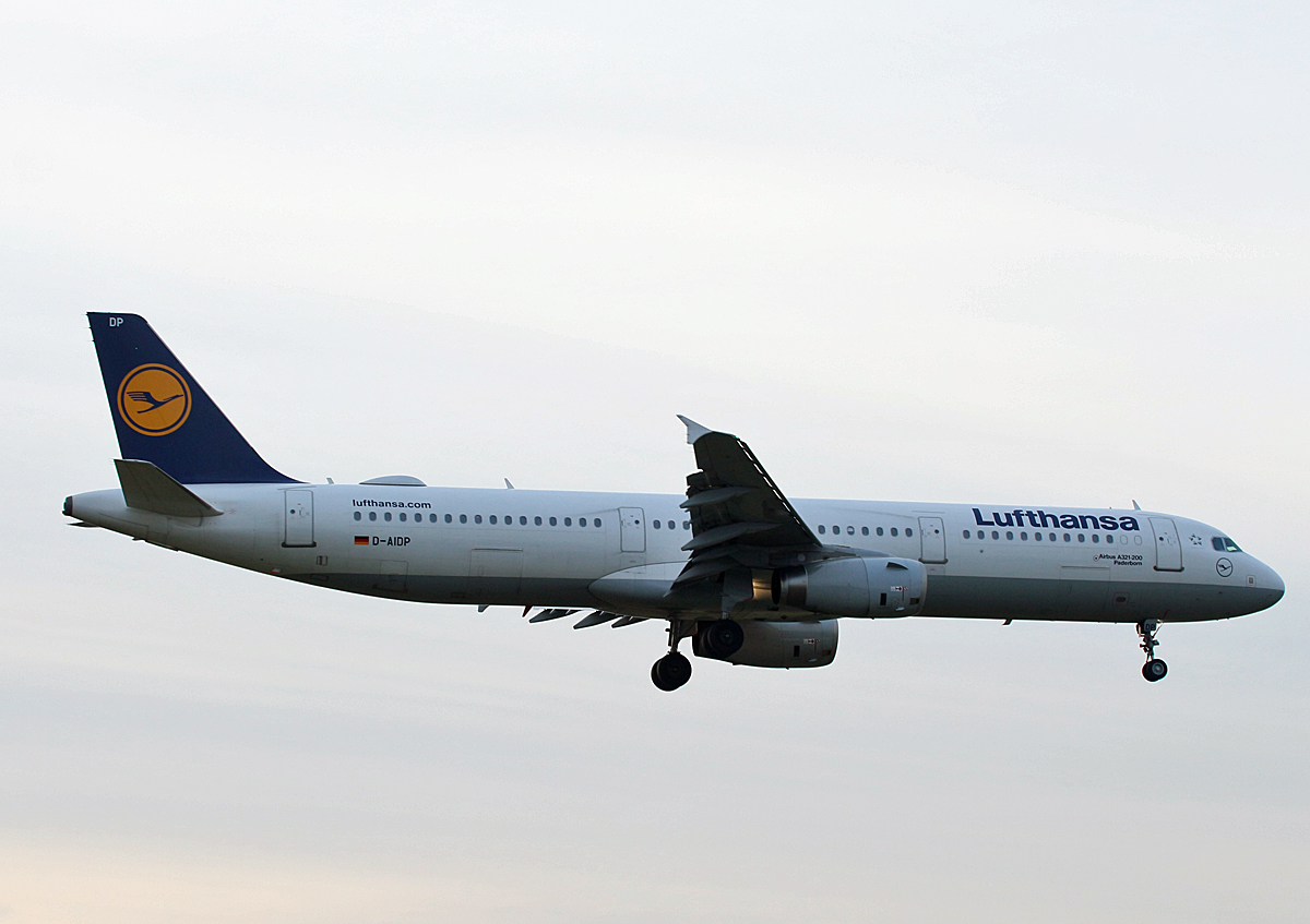 Lufthansa, Airbus A 321-231, D-AIDP  Paderborn , TXL, 15.02.2020