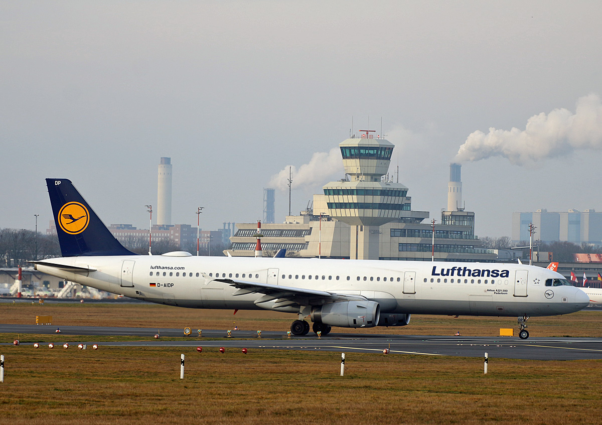 Lufthansa, Airbus A 321-231, D-AIDP  Paderborn , TXL, 15.02.2020