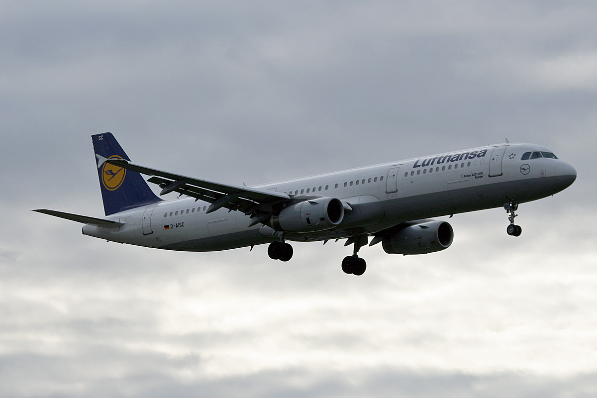 Lufthansa, Airbus A 321-231, D-AISC  Speyer , TXL, 12,09,2017
