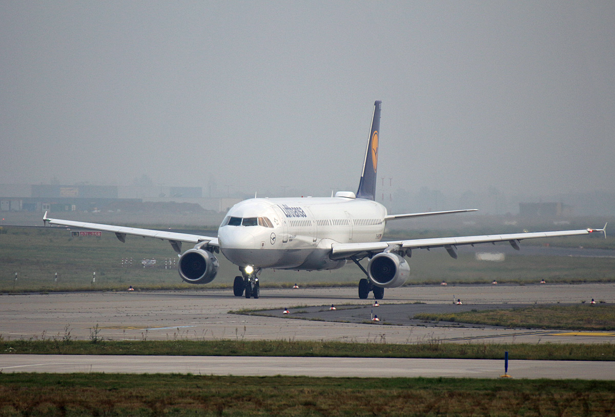 Lufthansa, Airbus A 321-231, D-AISI  Bergheim , BER, 14.11.2021