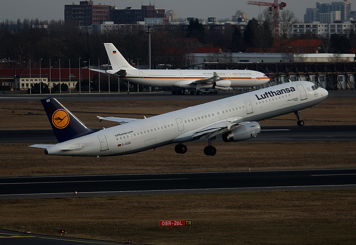 Lufthansa, Airbus A 321-231, D-AISQ  Lindau , Germany Air Force, Airbus A 340-313X, 16+02, TXL, 04.03.2017