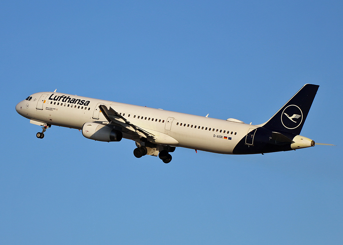 Lufthansa, Airbus A 321-231, D-AISR  Donauwrth , BER, 05.03.2025