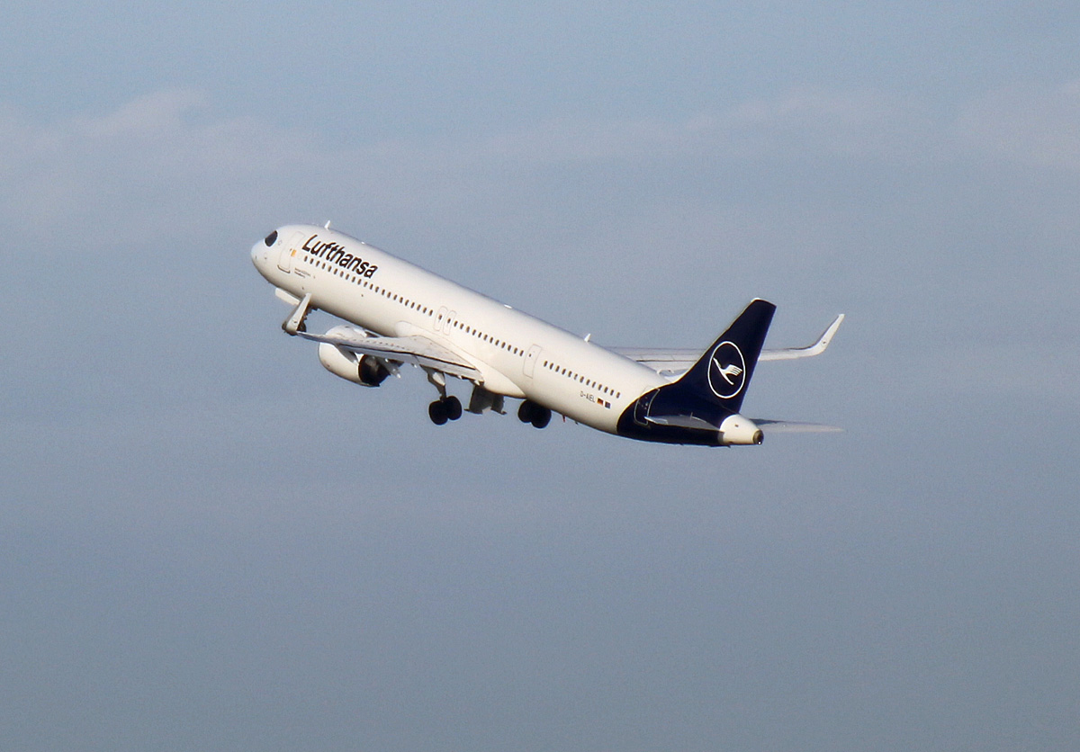 Lufthansa, Airbus A 321-271NX, D-AIEL  Heidelberg , BER, 08.10.2022