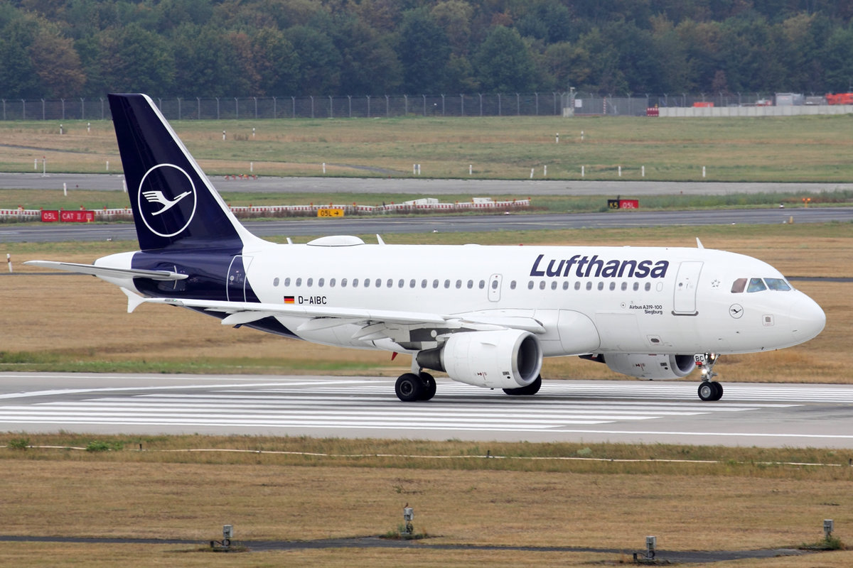 Lufthansa Airbus A319-112 D-AIBC beim Start in Düsseldorf 3.8.2019